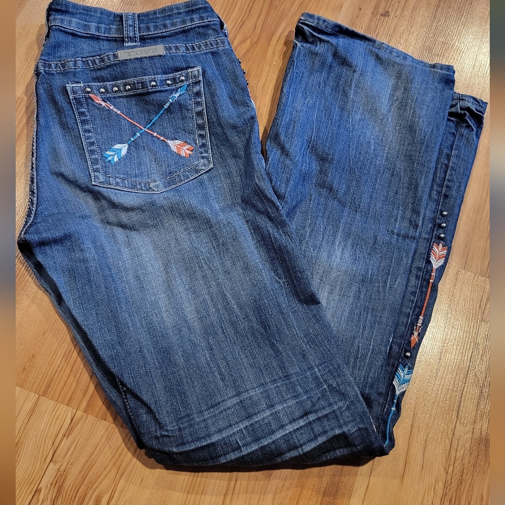 Cowgirl Tuff Co.  Arrow Jeans